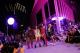 圖說8：市府與舞蹈教室和餐酒館合作舉辦「K-POP RANDOM DANCE隨播即跳舞蹈大賽」前夜祭活動，吸引超過500多位粉絲熱情參與，在中央公園商圈大跳Kpop熱門金曲
