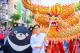 圖3：高雄商圈每年農曆年前盛事「高雄過好年」系列活動，今（20）起由三鳳中街商圈舉辦的「迺三鳳 辦年貨-好運龍厚禮」正式開跑。特別以舞龍開場並迎接市長及貴賓進場